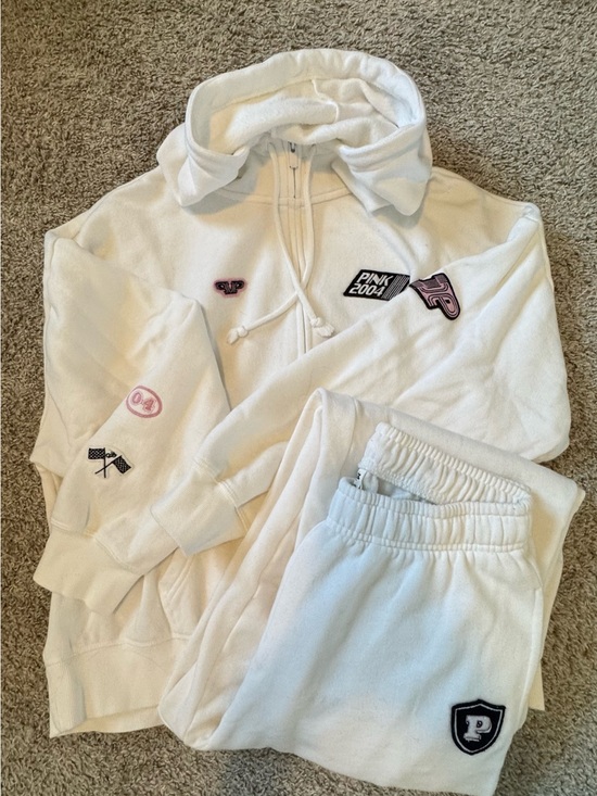 PINK Victoria's Secret Other - PINK Victoria's Secret White  Hoodie & Jogger Set
